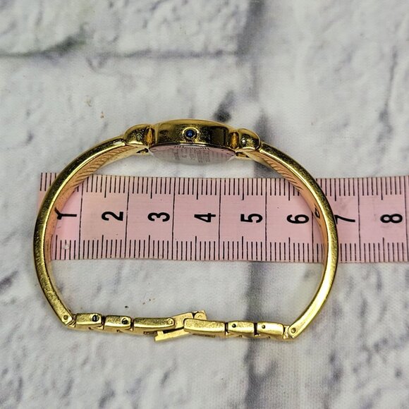 Vintage Armitron Diamond Now Ladies Watch Golden 75/2176-77 753H 16MM New Batter - Picture 8 of 8